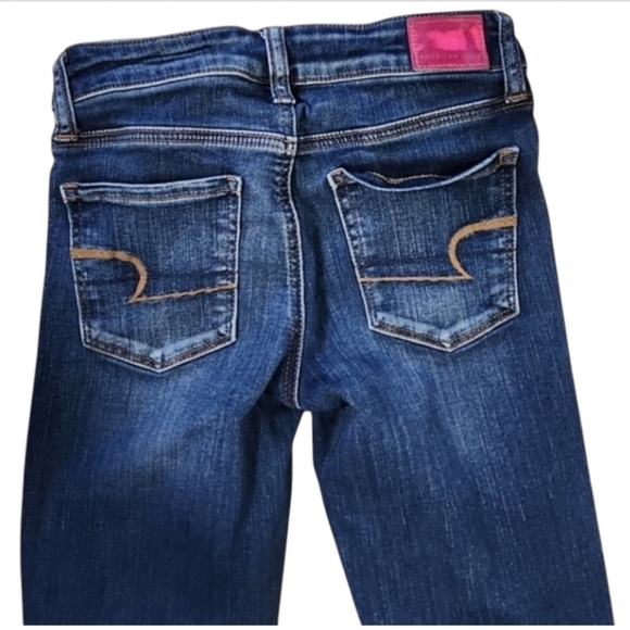 American Eagle Next Level Stretch Capris - Picture 6 of 6